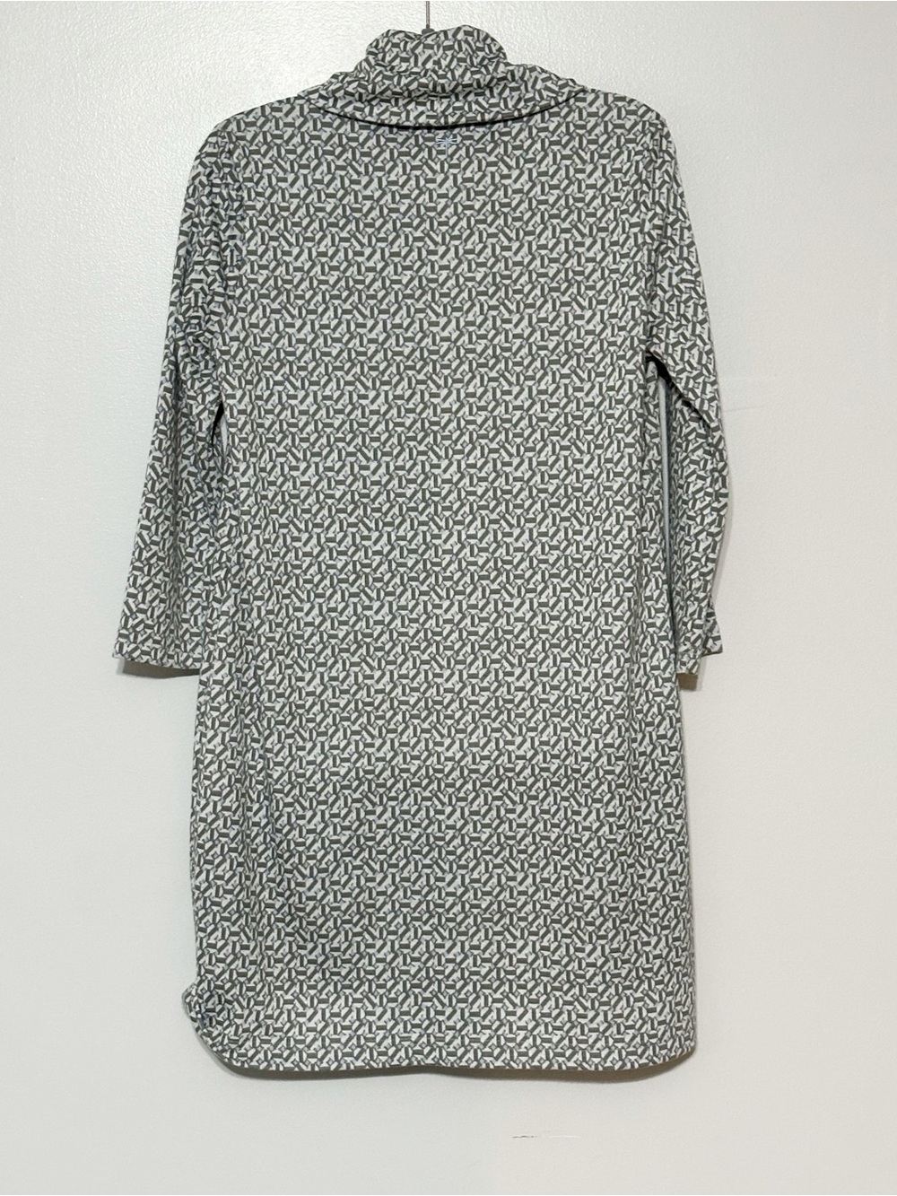 Tyler Boe Kim Cowl Neck Geo Print Knit Dress Women’s Size Medium - Picture 6 of 6